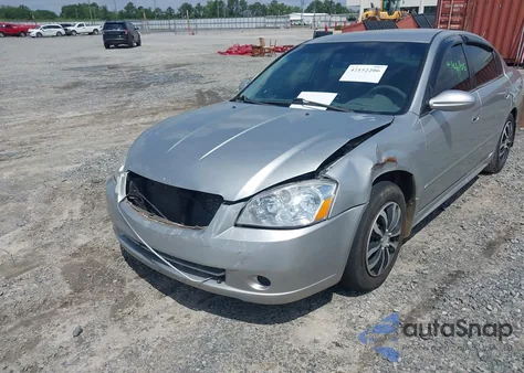 2005 Nissan Altima 2.5 S из США, поврежденный, VIN 1N4AL11D95C215715